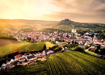 Aufmacher Weinort Falkenstein im Weinviertel- Foto:© Oesterreich Werbung Robert Herbst