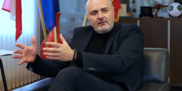 LH Hans Peter Doskozil 3919 - Foto:© Land-Burgenland