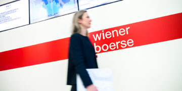 wiener boerse person eingangsbereich - Foto:© Wiener Börse
