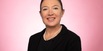 Bensch Koenig - Foto:© Fotostudio Huger