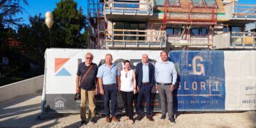 Dachgleiche für Glorit-Projekt an der Alten Donau