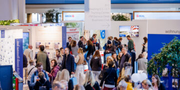 Reger Andrang auf die Erste Wohnmesse