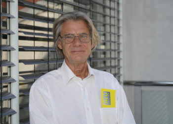 Aluminium-Fenster-Institut öffnet sich dem Metall