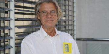 Aluminium-Fenster-Institut öffnet sich dem Metall