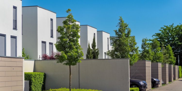 In Wolfsberg, Schärding und Wels sind Neubauwohnungen am schnellsten vermarktet worden, die meisten in Donaustadt, Penzing und Graz. Foto: pixabay.com