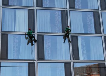 Trotz Personalmangel: FM-Branche erwartet für 2023 Umsatzplus