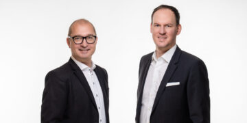 Ephic erweitert um Bewertung