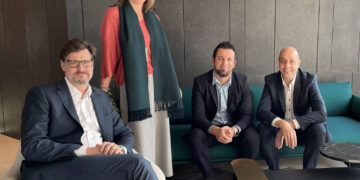 CBRE und Turner & Townsend kooperieren