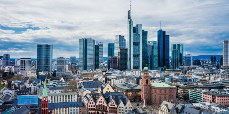 Der deutsche Bürovermietungsmarkt hatte im Schlussquartal des Vorjahres das schlechteste Ergebnis seit 2009 eingefahren. Foto: pixabax.com/Leo Niederwimmer