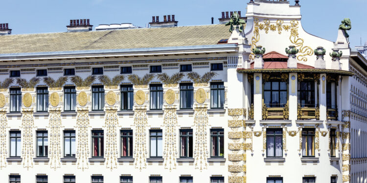 Während die Anzahl der Verbücherungen im Vorjahr abgenommen hat, sind sie bei Zinshäusern kräftig angestiegen. Foto: Wien Tourismus/Christian Stemper
