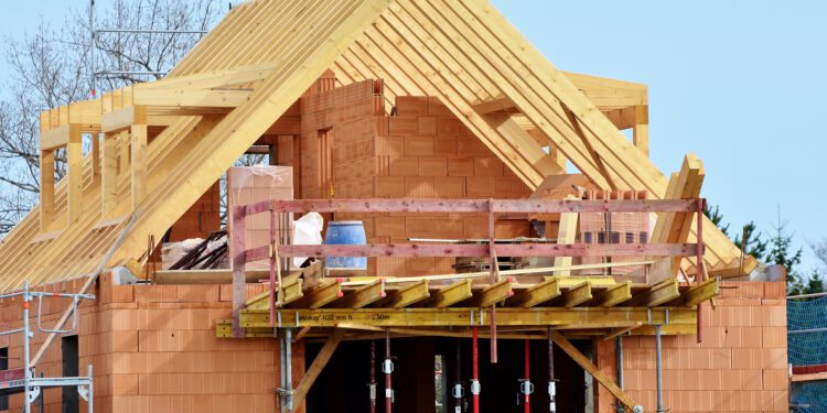 Für die Gewerkschaft Bau+Holz sind die Kreditvergaberichtlinien ein Bumerang - sowohl für Familien als auch für die Bauwirtschaft. Foto: pixabay.com