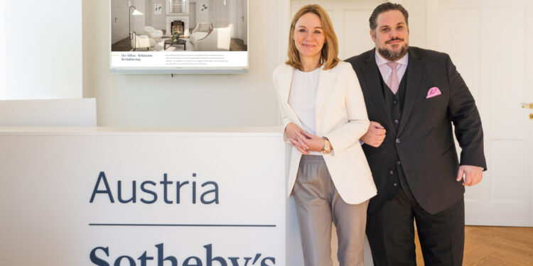 Michaela Orisich, Head of Sales Austria, und Sascha Haimovici, Geschäftsführer von Austria Sotheby’s International Realty. Foto: Soravia