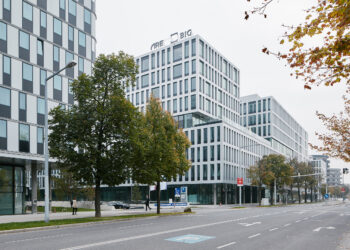 BIG steigert operatives Ergebnis