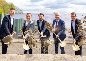 Spatenstich für erstes Panattoni-Projekt in Österreich