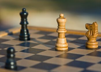 Colliers in Deutschland strukturiert um