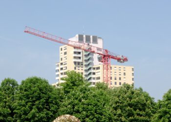 Aufträge im Wohnungsbau brechen ein: ZDB warnt Politik