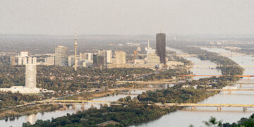 Investmentmarkt büßt um die Hälfte ein