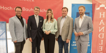 Gleichenfeier für „KOLL.home“