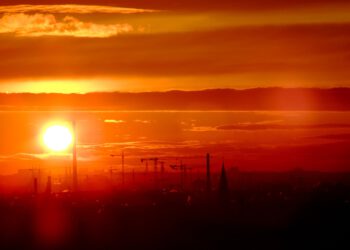 Deutsche Baugenehmigungen rasseln nach unten