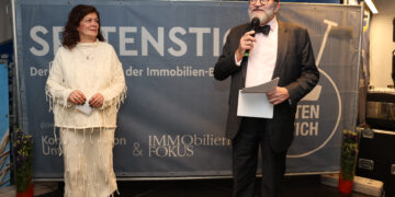 Viele Branchenvertreter beim Spatenstich für’s heurige Jahr