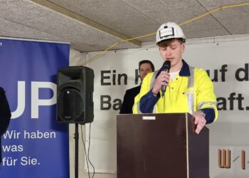 Gleichenfeier für „Stock im Weg 1“