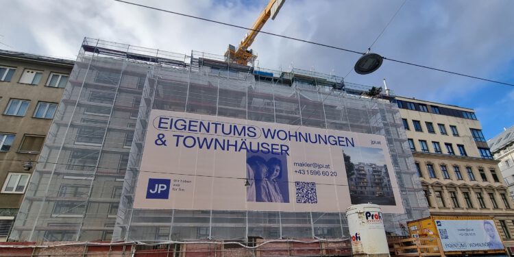 Das Projekt Wiedner Hauptstraße 140 hat die Dachgleiche erreicht. Foto: JP Immobilien