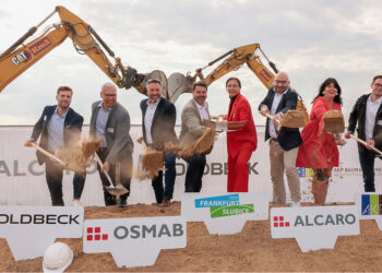 Baustart für zweite Halle auf dem Log Plaza
