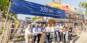 3SI feiert Dachgleiche für „The Liberty“