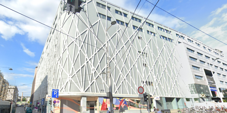 Die UBM hat ihre gesamten Anteile des W3 Center Wien Mitte verkauft. Bild: Google Maps