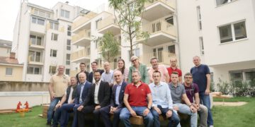 Avoris übergibt „G’mischten Block“ an LLB Immo KAG