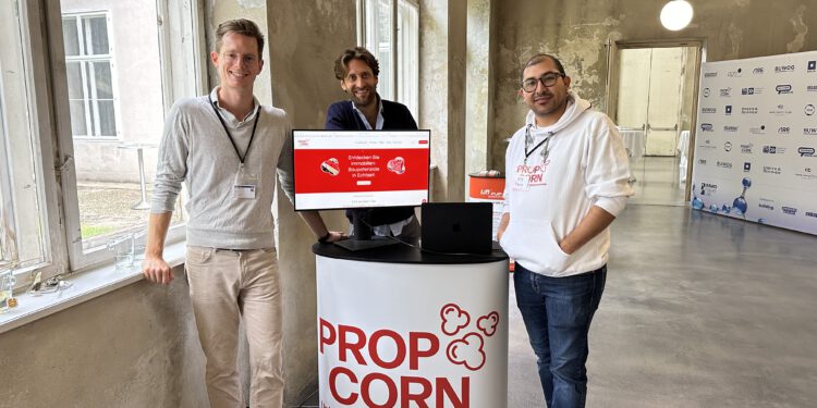 Propcorn konnte sich eine Pre-Seed-Finanzierung sichern. : Benjamin Buchta, Niki Stadler,
Bertty Contreras Rojas, v.l.n.r. Bild: epmedia/Sandra Oblak”