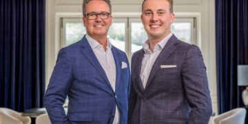 Richard Buxbaum macht sich mit Sohn selbstständig