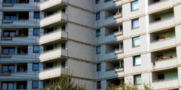 ZBI verkauft 7.800 Einheiten an die Net Zero Properties Group