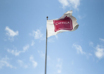 Catella strukturiert sich um