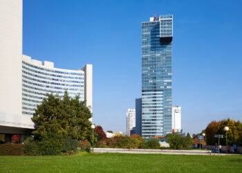 Austrian Power Grid verdoppelt Fläche im IZD Tower