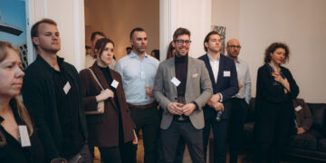 smino Afterwork zum Flughafen Wien