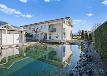 Top-Luxusmarkt 2024 noch rückläufig, aber Zeichen stehen auf Aufschwung