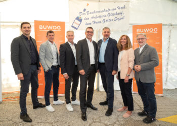 BUWOG-Projekt „viéno“ in Vösendorf feiert Dachgleiche