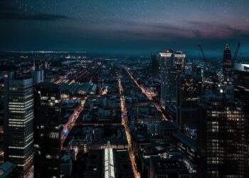 Sinkende LTVs bei Finanzierungen in Gewerbeimmobilien