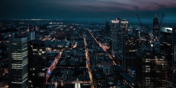 Sinkende LTVs bei Finanzierungen in Gewerbeimmobilien