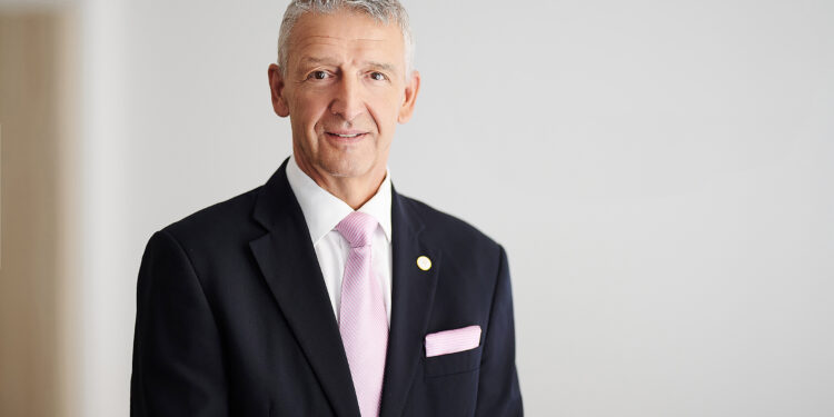 Martin Prandl, Corum Head of Sales Austria. Bild: Corum