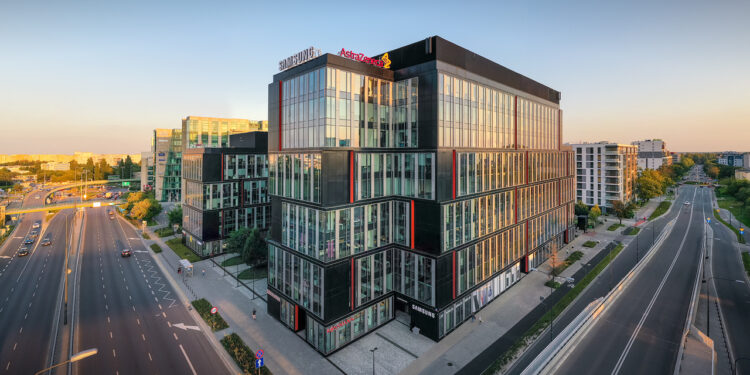 Die CA Immo hat die Vollvermietung des Bürogebäudes Postepu 14 langfristig gesichert. Foto: CA Immo