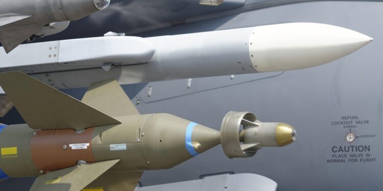 Der Krieg im Nahen Osten könnte negative Folgen auf die Wirtschaft haben - auch der Immobiliensektor ist betroffen. Foto: pixabay.com