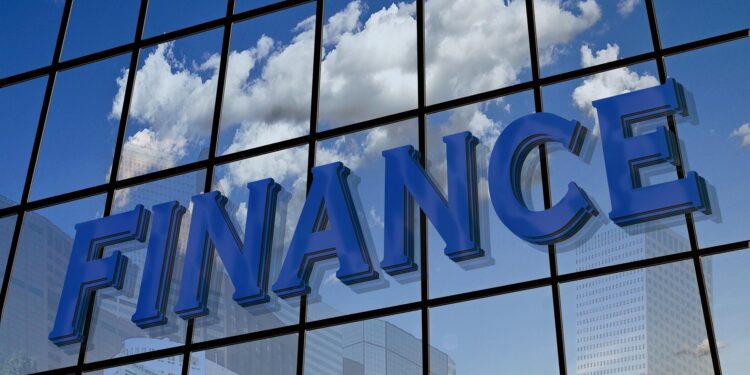 Die geopolitischen Auseinandersetzungen haben Auswirkungen auf gewerbliche Immobilienfinanzierungen. Bild: pixabay.com