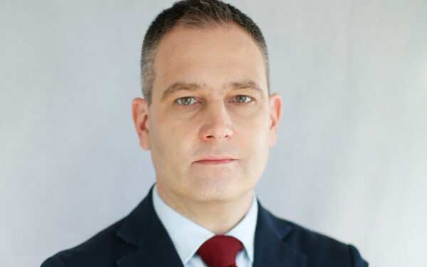 Der renommierte Politikwissenschafter und Sicherheitsexperte Gustav Gressel kommt zum 4. immobilien investment Kongress. Foto: Steffi Mederer