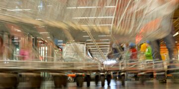 Die Inflation hat die Einzelhandelsumsätze real schrumpfen lassen. Bild: pixabay.com