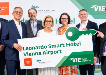 Weltgrößtes Hotel in Holzbauweise eröffnet am Flughafen Wien