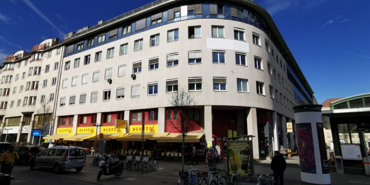 Revetas hat eine Büroimmobilie in Meidling erworben und will sie zu Wohnungen umnutzen. Foto: Revetas Capital