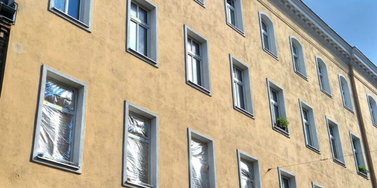 Die Hitzewellen im Sommer haben Folgen für die Immobiliensuche. Bild: S Real