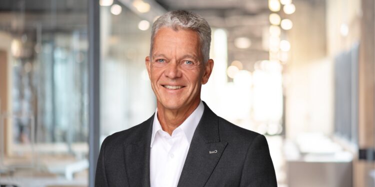 Neue Plattform für Investments in Verteidungs- und Zivilschutzinfrastruktur: Karsten Mieth gehört zur Geschäftsführung der neu gegründeten Plattform von Kingstone und Aventra. Foto: Kingstone